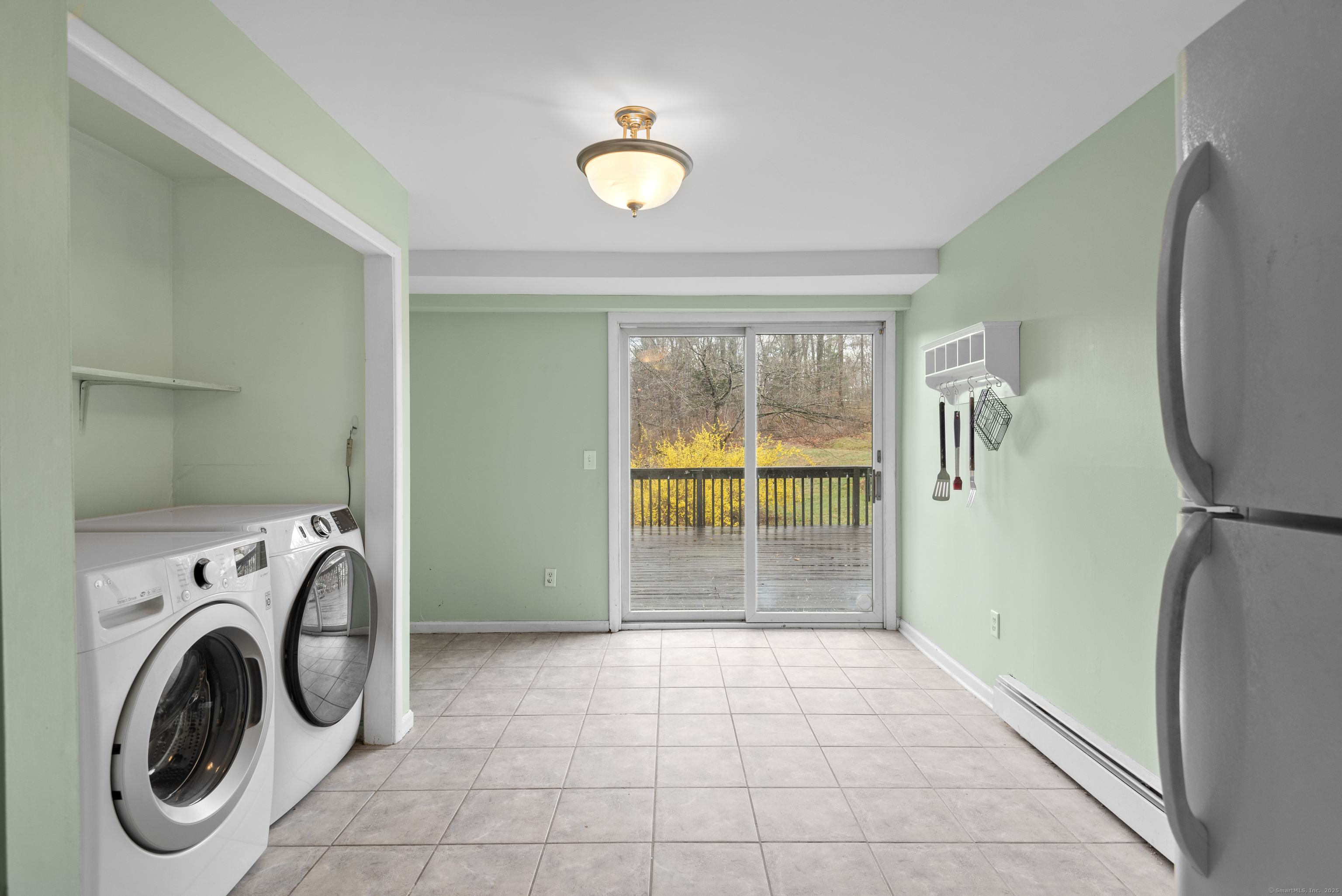 9 Pine Tree Drive, Branford, Connecticut image 36