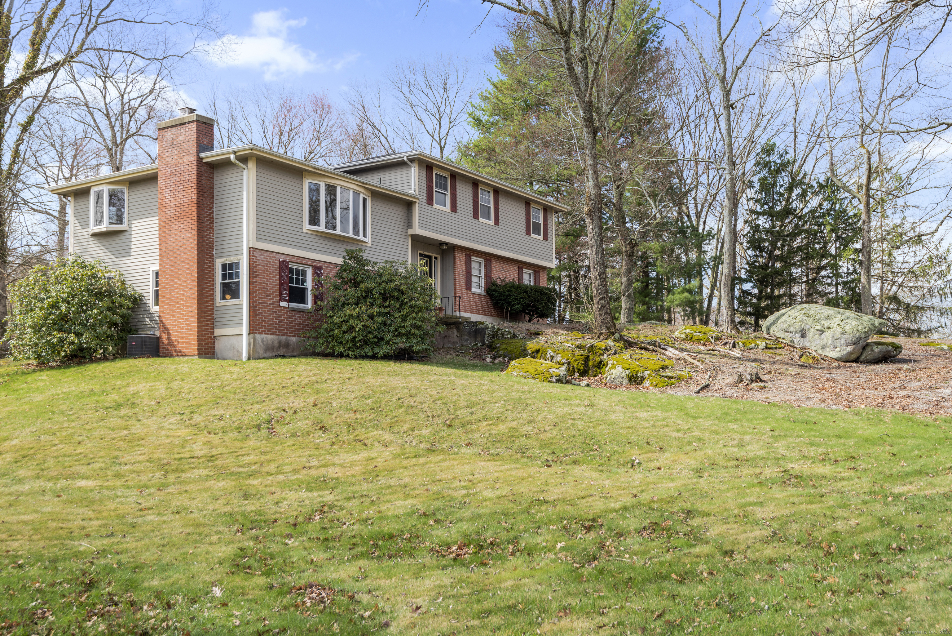 9 Pine Tree Drive, Branford, Connecticut image 1