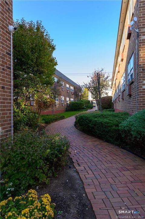 Tiny photo for 637 Cove Road #C19, Stamford, CT 06902 (MLS # 24153068)