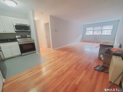 Tiny photo for 637 Cove Road #C19, Stamford, CT 06902 (MLS # 24153068)