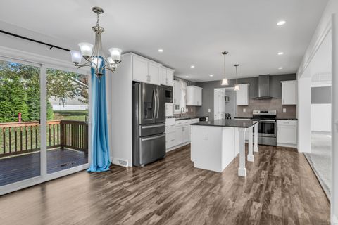 Tiny photo for 1 High Ridge Circle, Montville, CT 06382 (MLS # 24132342)