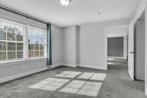 Tiny photo for 1 High Ridge Circle, Montville, CT 06382 (MLS # 24132342)
