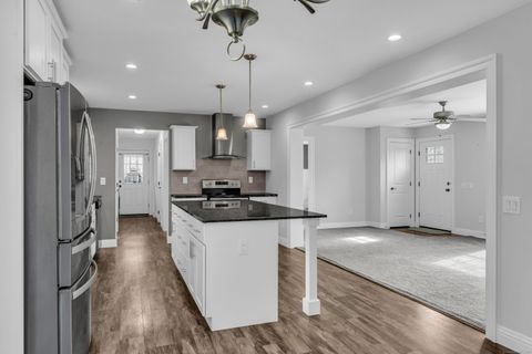 Tiny photo for 1 High Ridge Circle, Montville, CT 06382 (MLS # 24132342)
