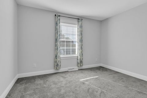 Tiny photo for 1 High Ridge Circle, Montville, CT 06382 (MLS # 24132342)