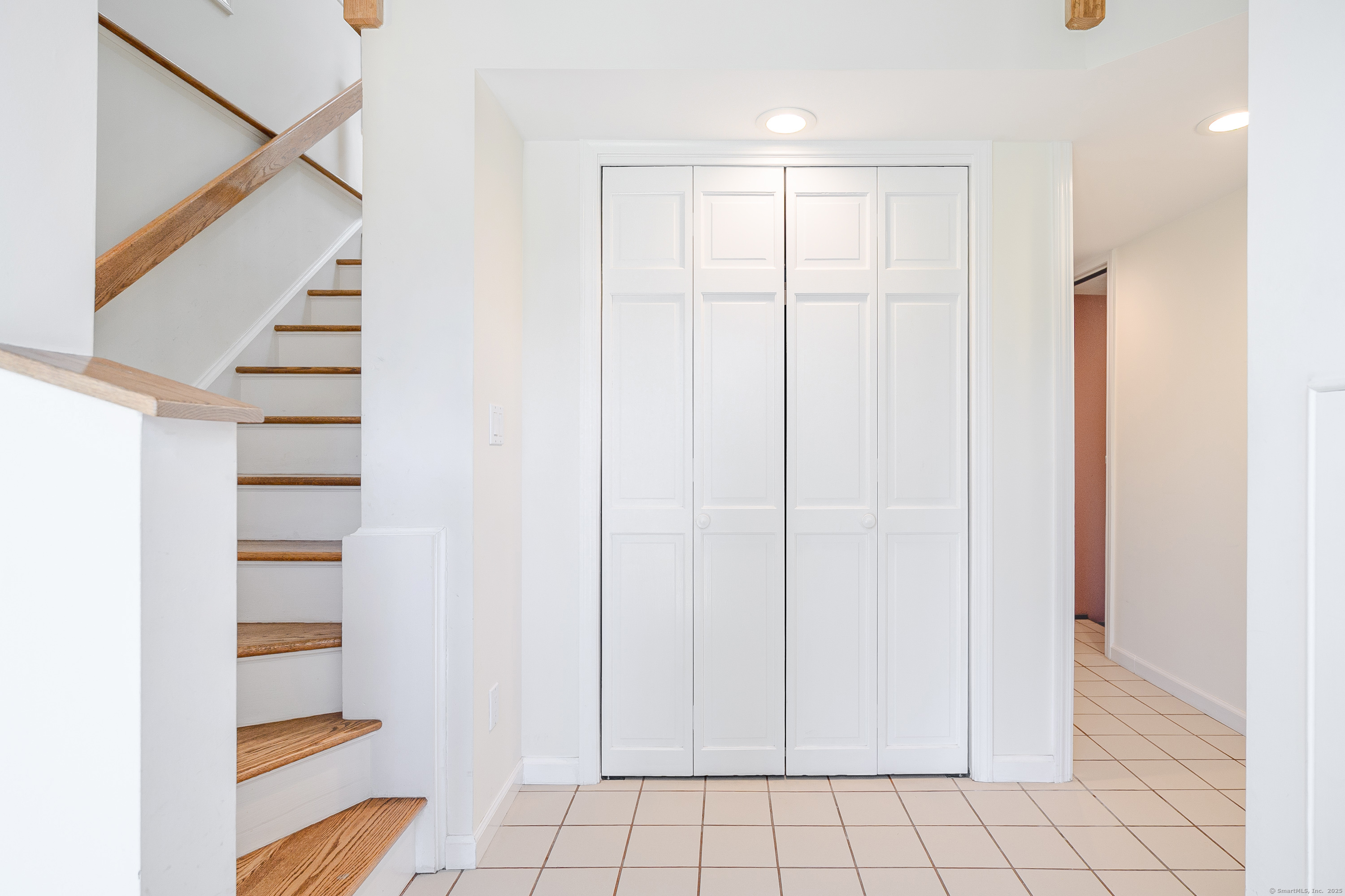 28 Sherry Lane, Danbury, Connecticut image 23