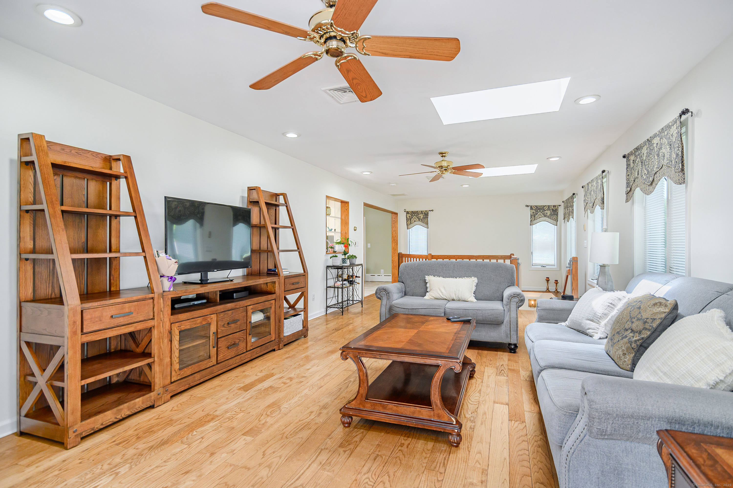 28 Sherry Lane, Danbury, Connecticut image 15