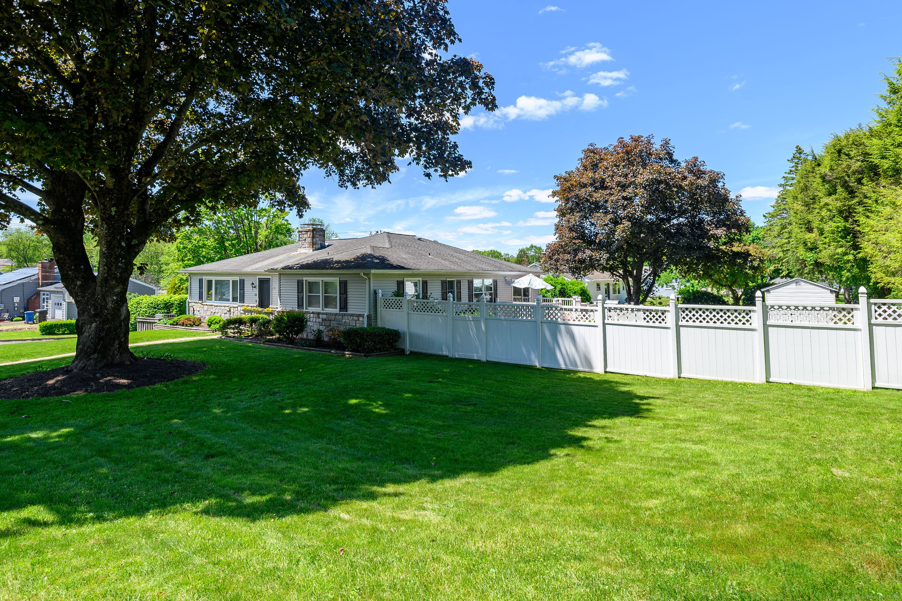 28 Sherry Lane, Danbury, Connecticut image 33