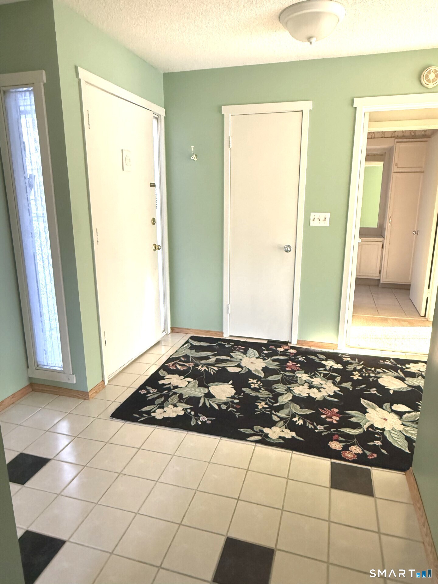 318 Heritage Village E