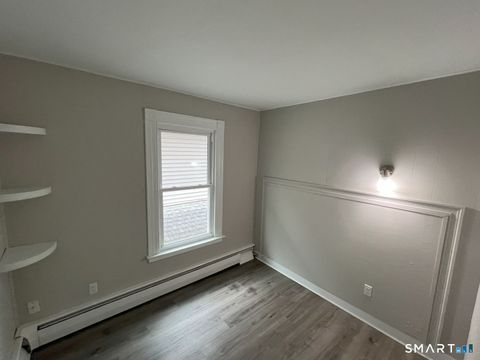 Tiny photo for 174 Lamson Street #1st Floor, West Haven, CT 06516 (MLS # 24151145)