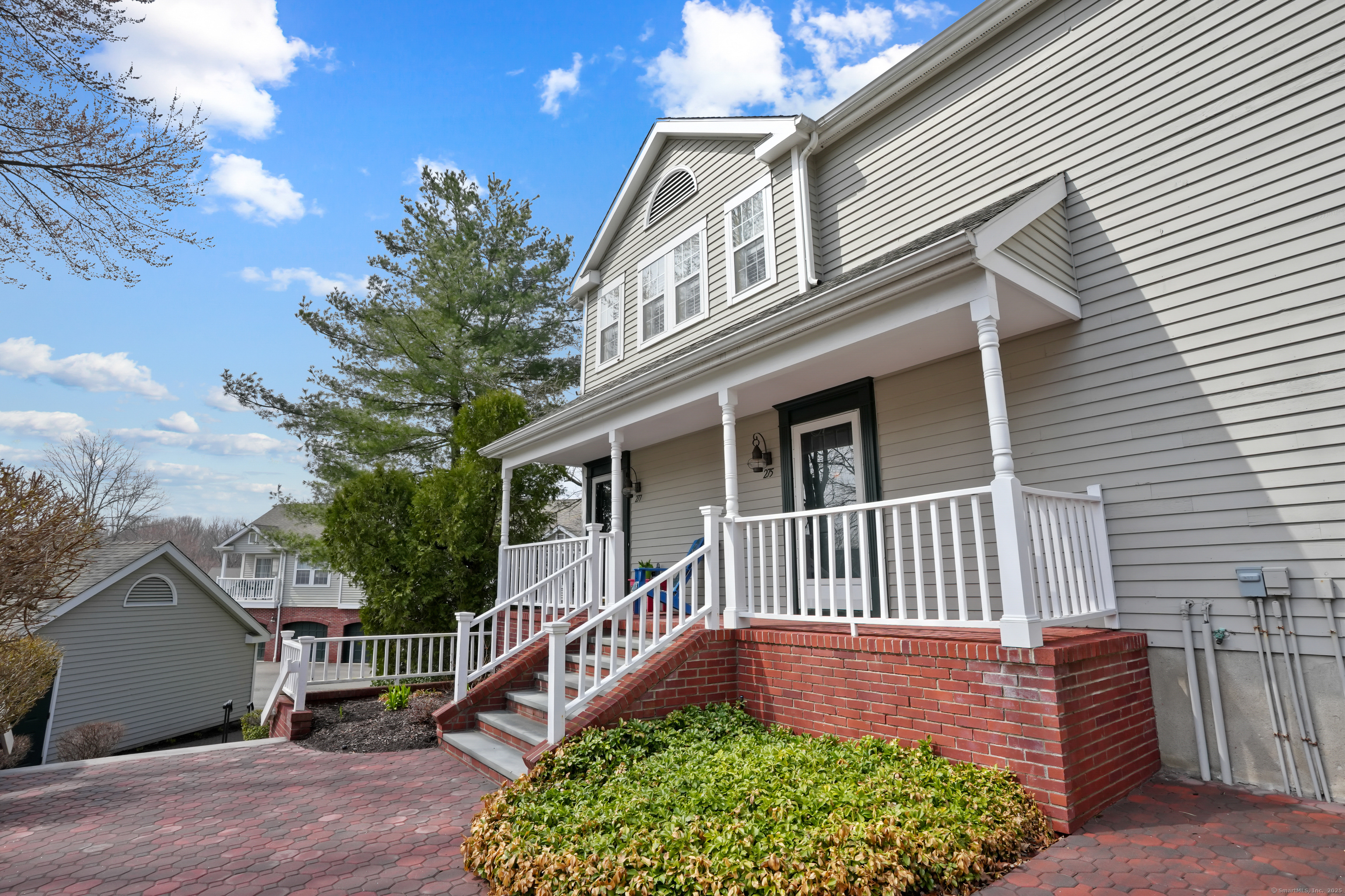 277 Mayfield Drive #277, Trumbull, Connecticut image 1