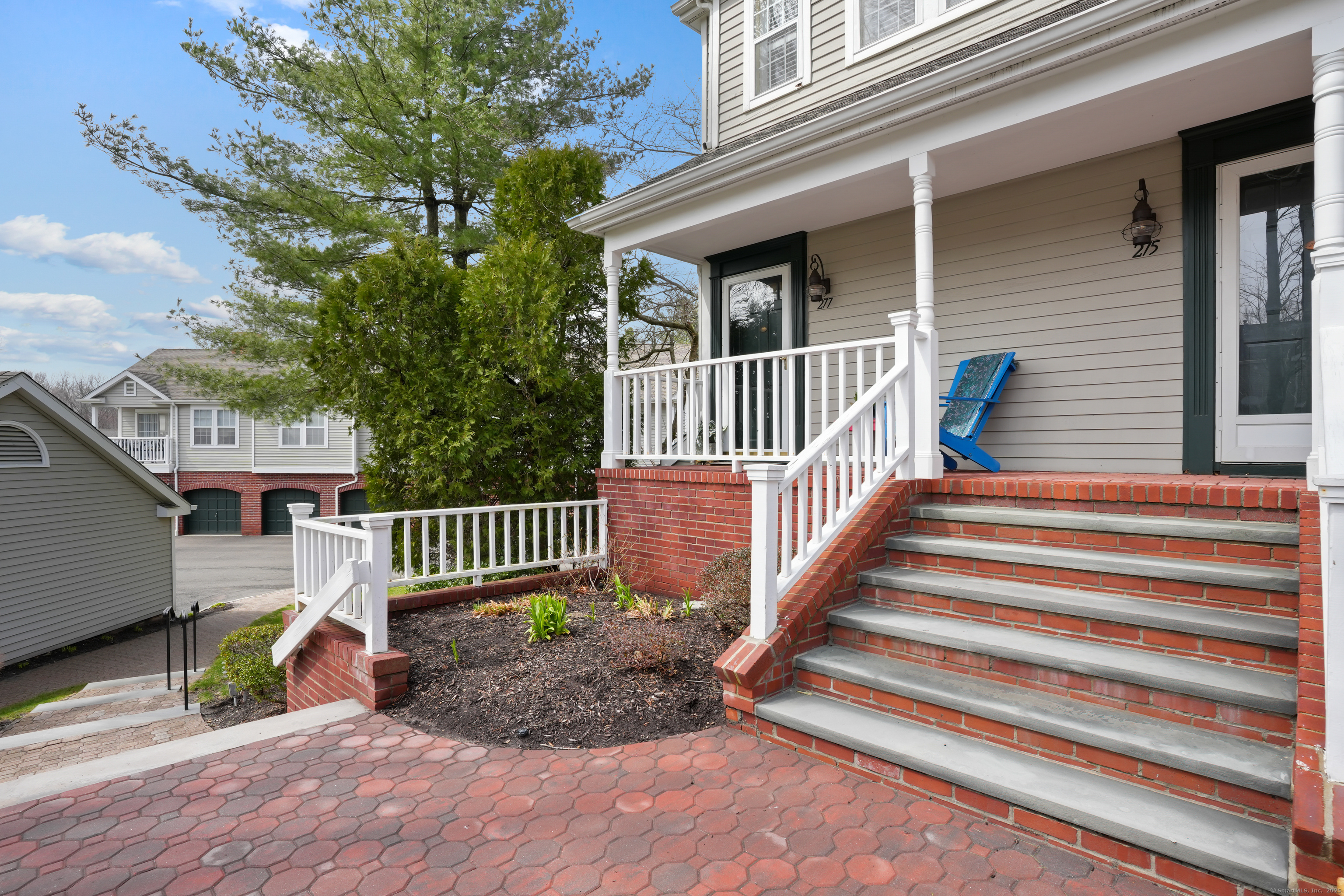 277 Mayfield Drive #277, Trumbull, Connecticut image 2