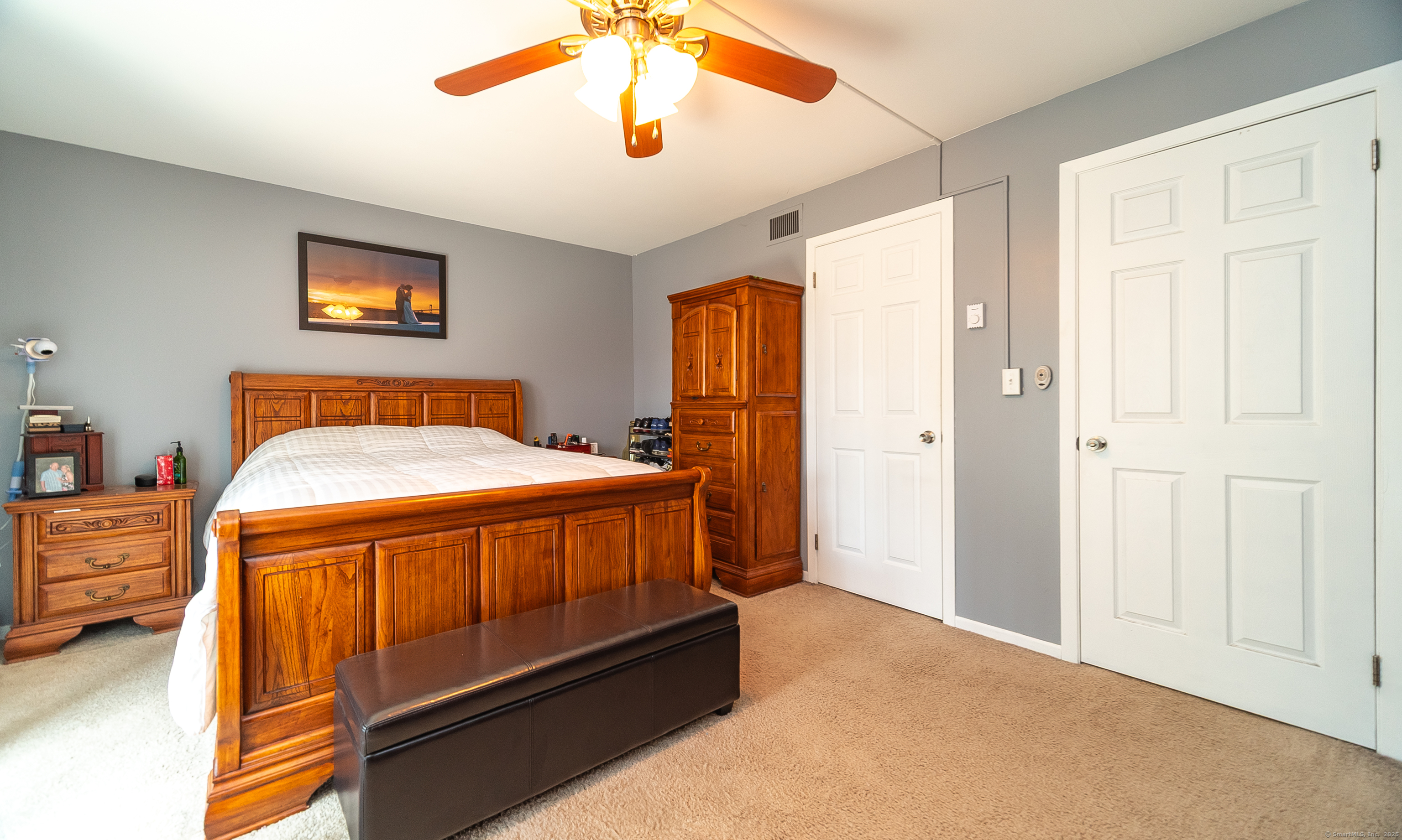 Cromwell, Connecticut 06416, United States, 2 Bedrooms Bedrooms, ,2 BathroomsBathrooms,Residential,Pending,214476