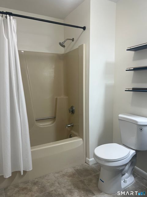 Tiny photo for 3370 Madison Avenue #10B, Bridgeport, CT 06606 (MLS # 24149581)