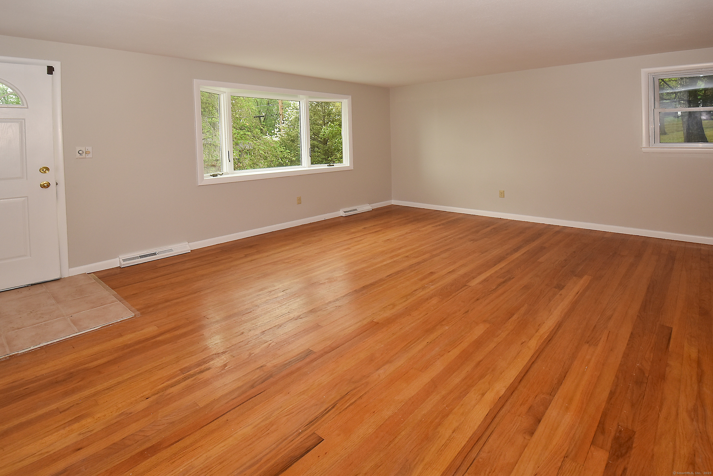 15 Ahern Drive, South Windsor, Connecticut image 8