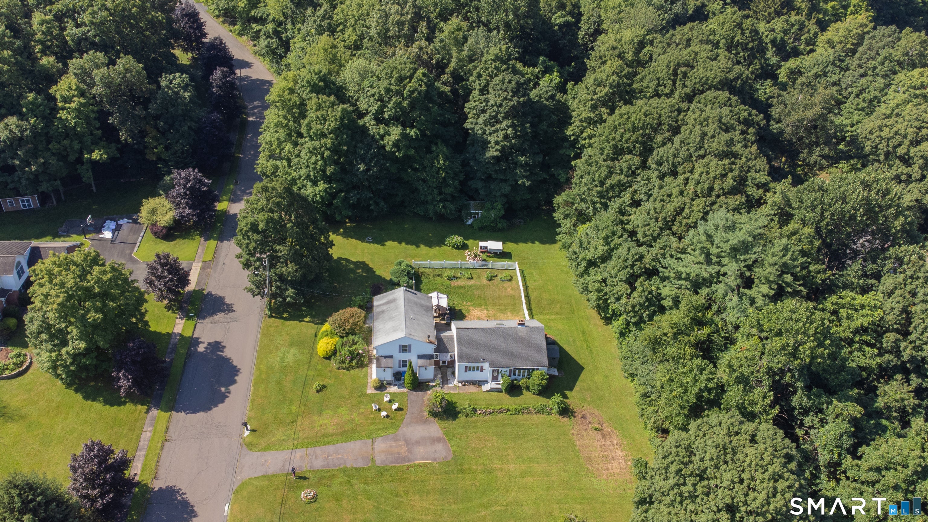 1511 Country Club Road
