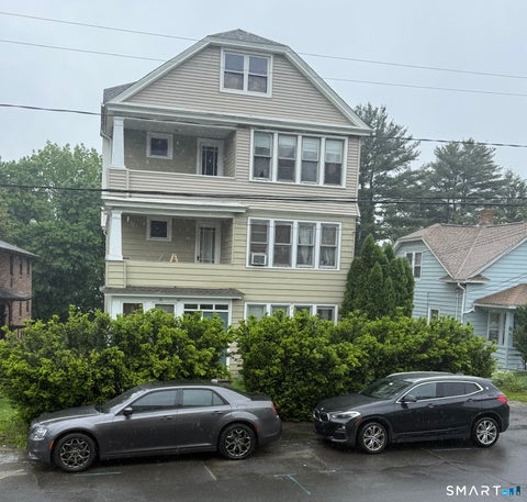 Multifamily For Sale - 81 Chambers Street<br/> Waterbury, CT 06708