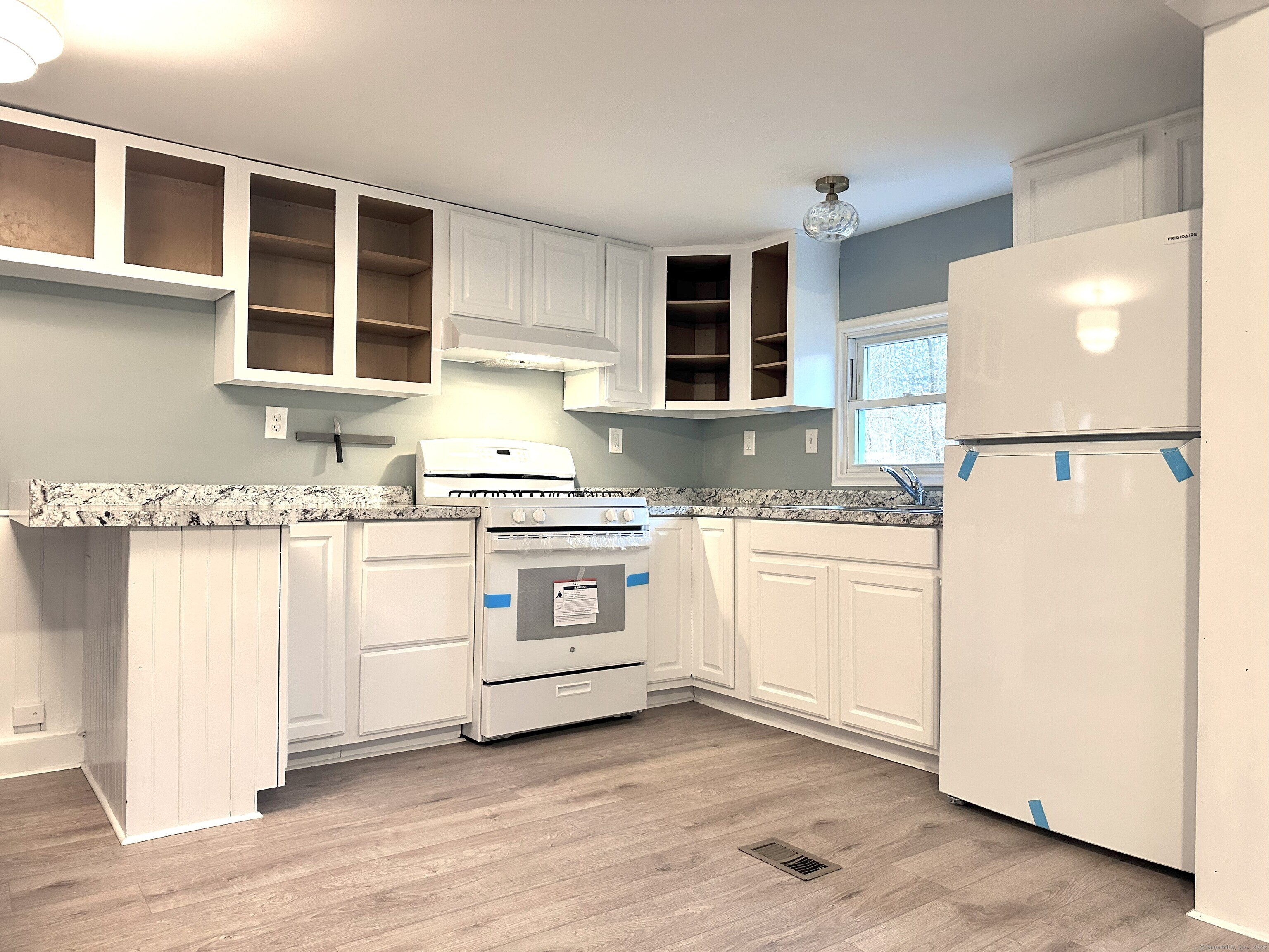 47 N High Street #TRLR 4, Clinton, Connecticut image 6