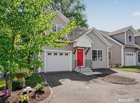 Photo of 42 Chestnut Street #3, Bethel, CT 06801 (MLS # 24186138)