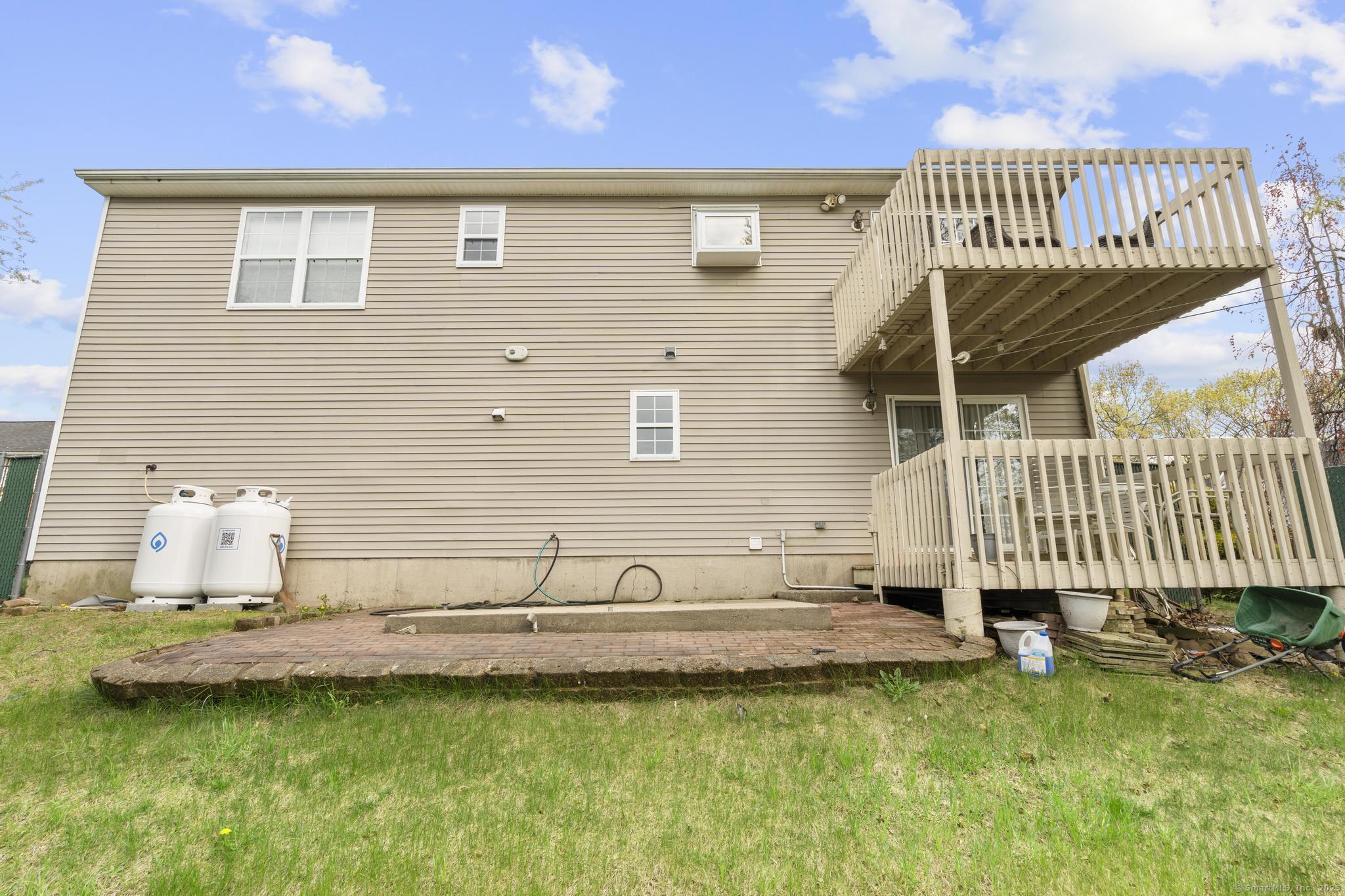 13 Woodcrest Drive, Waterbury, Connecticut image 27