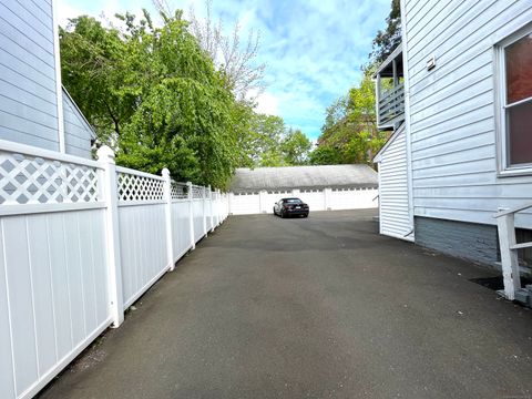 Tiny photo for 604 Orange Street #1B, New Haven, CT 06511 (MLS # 24143807)