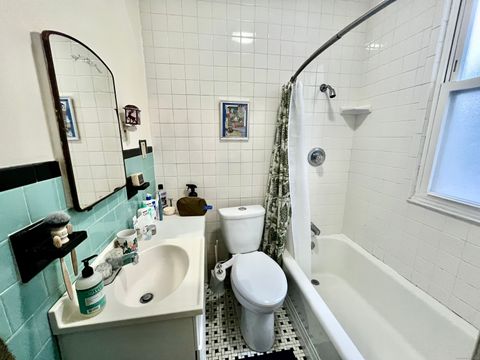 Tiny photo for 604 Orange Street #1B, New Haven, CT 06511 (MLS # 24143807)