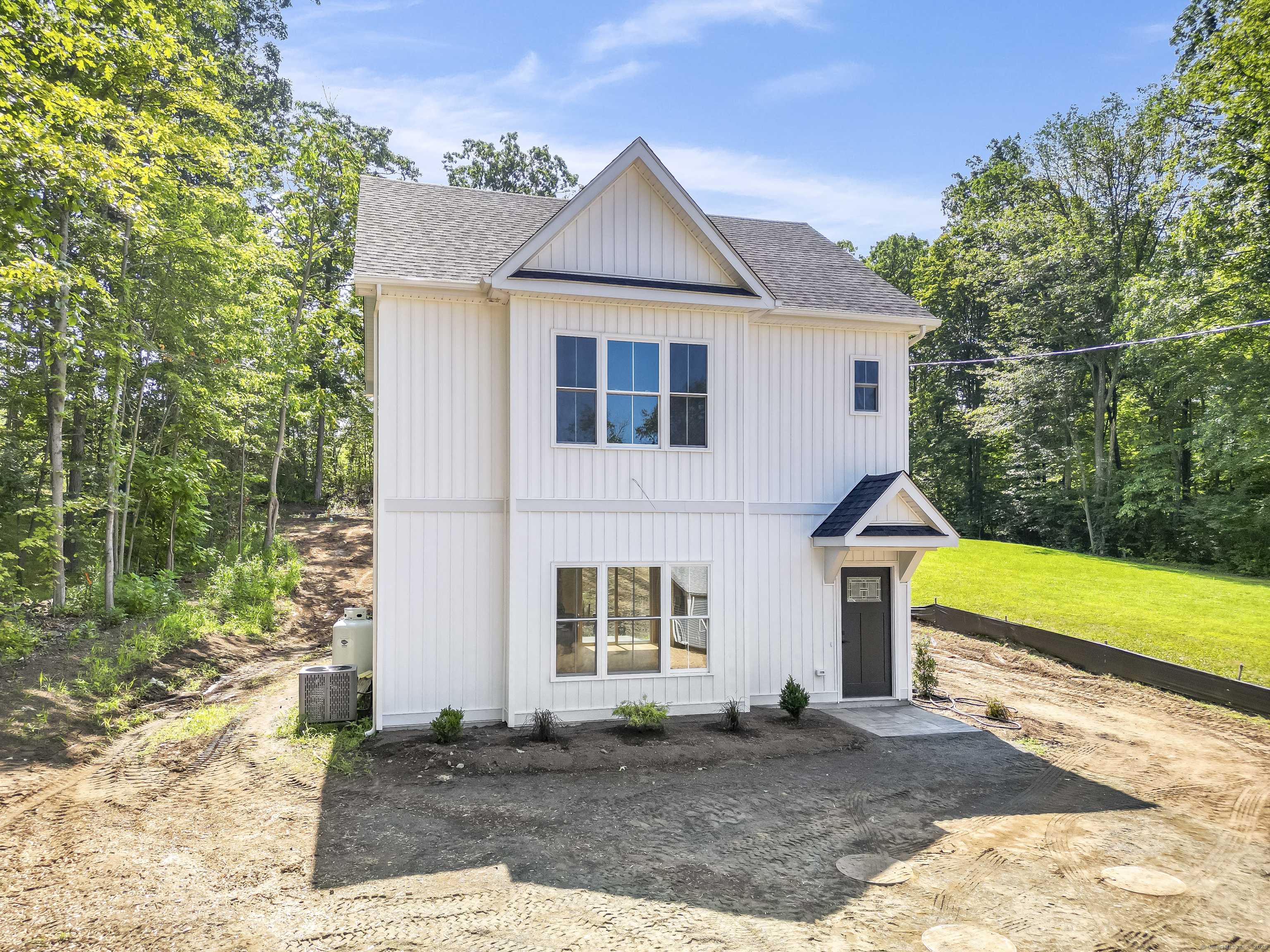 2223 Maple Road