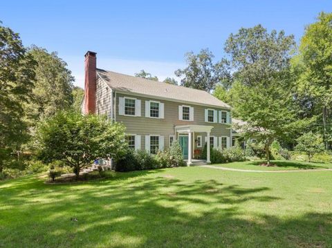 176 Logan Road New Canaan CT 06840