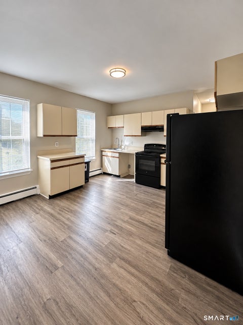 Tiny photo for 640 Elm Street #2R, New Haven, CT 06511 (MLS # 24205776)
