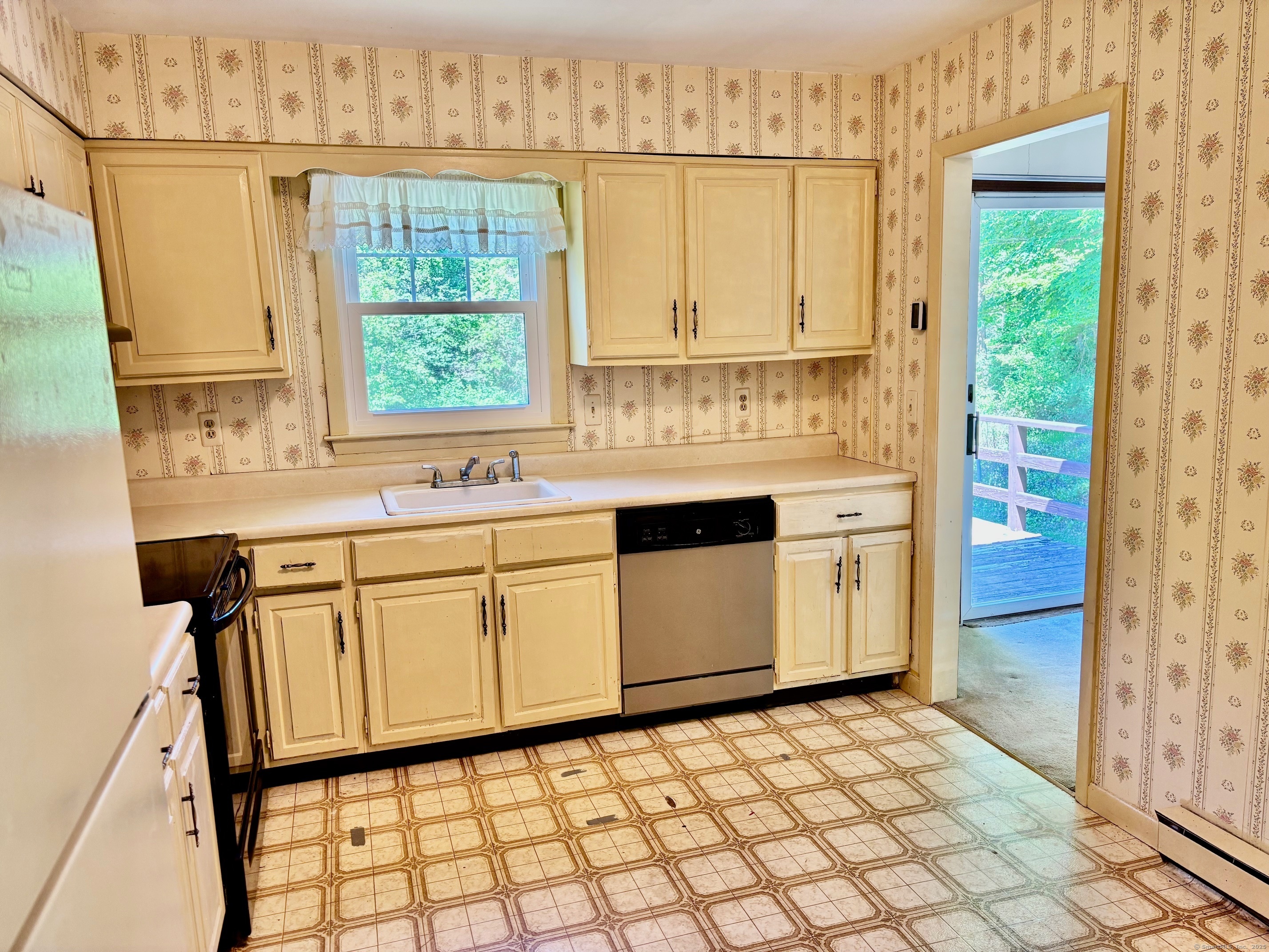 20 Old Hawleyville Road