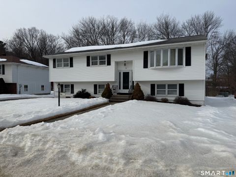 Tiny photo for 78 Carriage Drive, Waterbury, CT 06708 (MLS # 24157215)