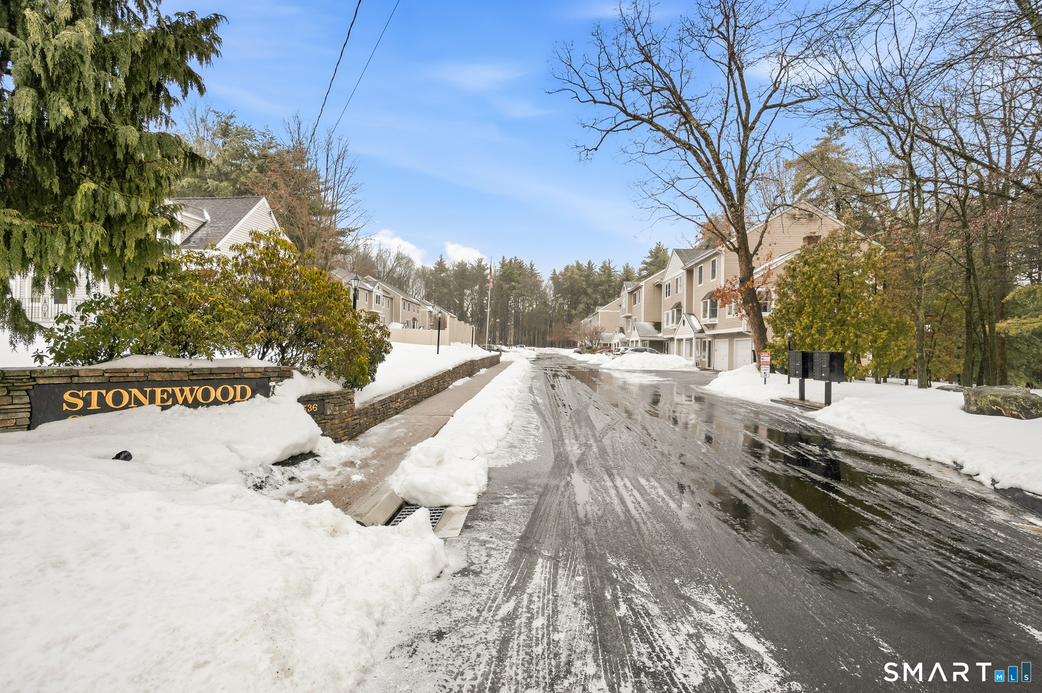 536 Redstone Hill Road 24