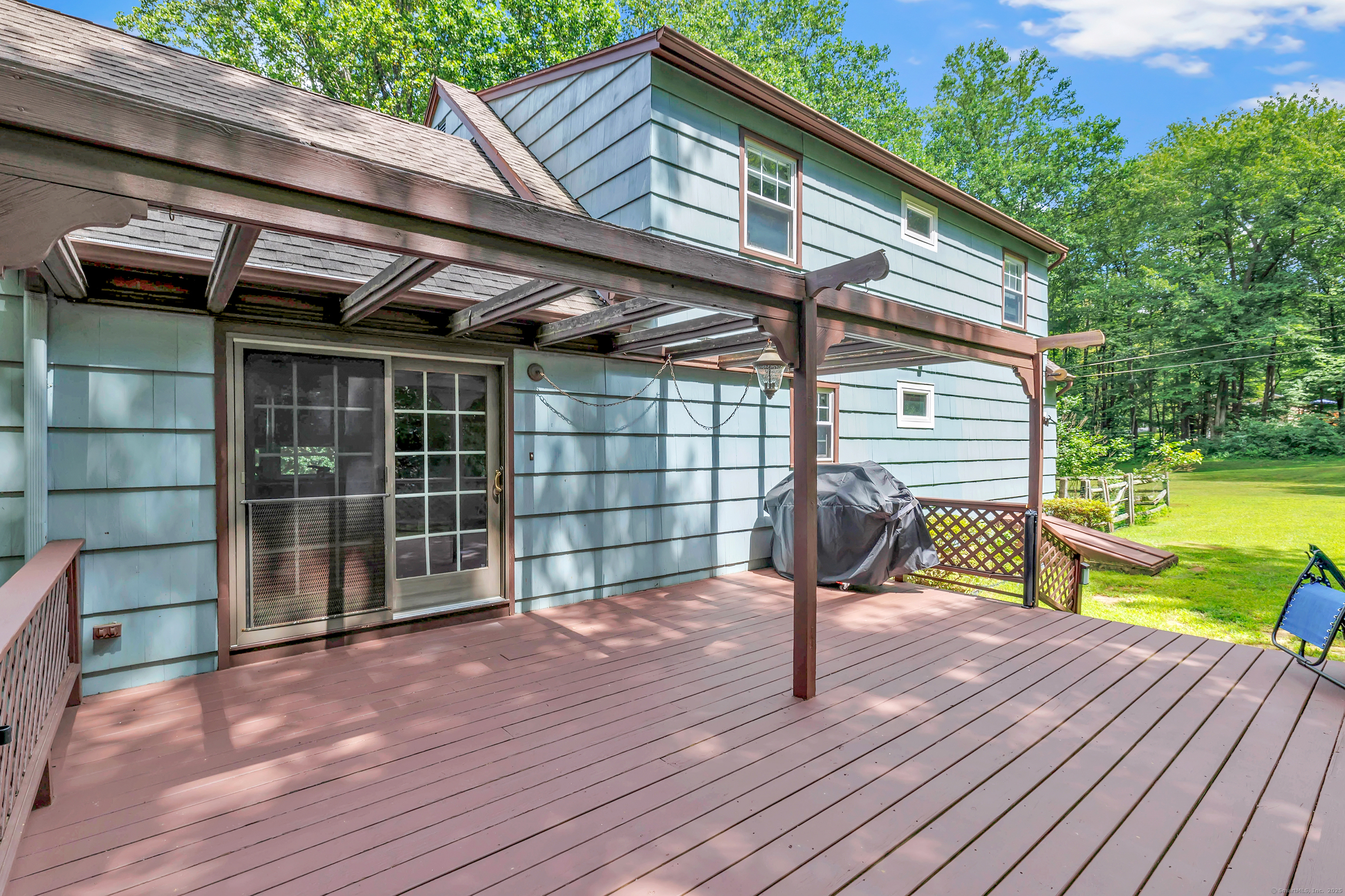 2 Highland Road