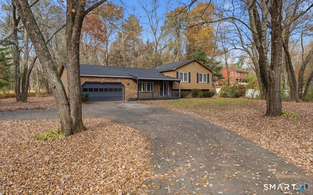 210 Wauregan Road