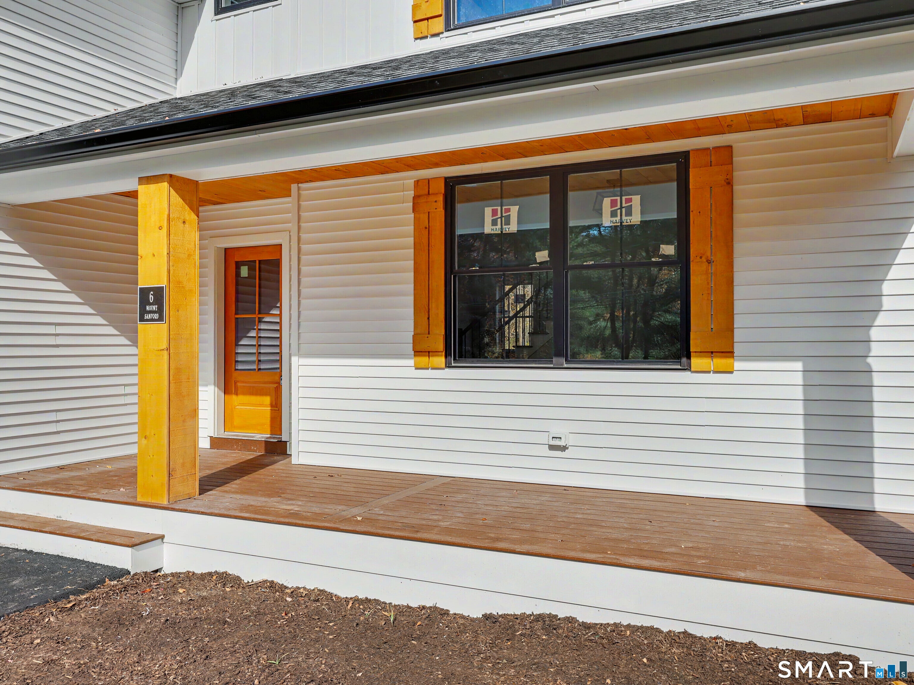 6 Mount Sanford Road