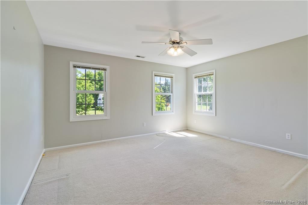 14 Mayflower Lane, Shelton, Connecticut image 22