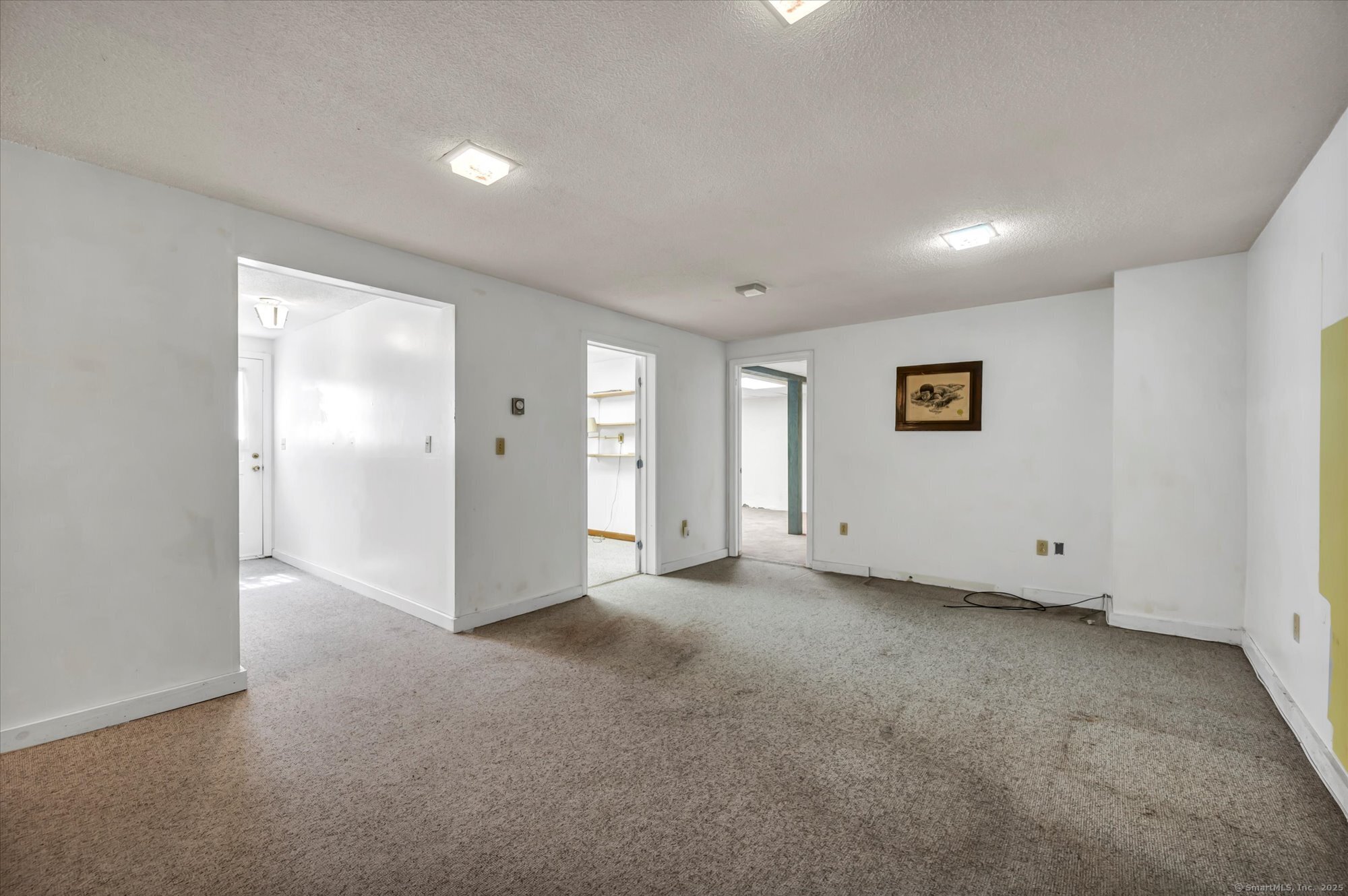 Ledyard, Connecticut 06339, United States, 3 Bedrooms Bedrooms, ,2 BathroomsBathrooms,Residential,Active,174379