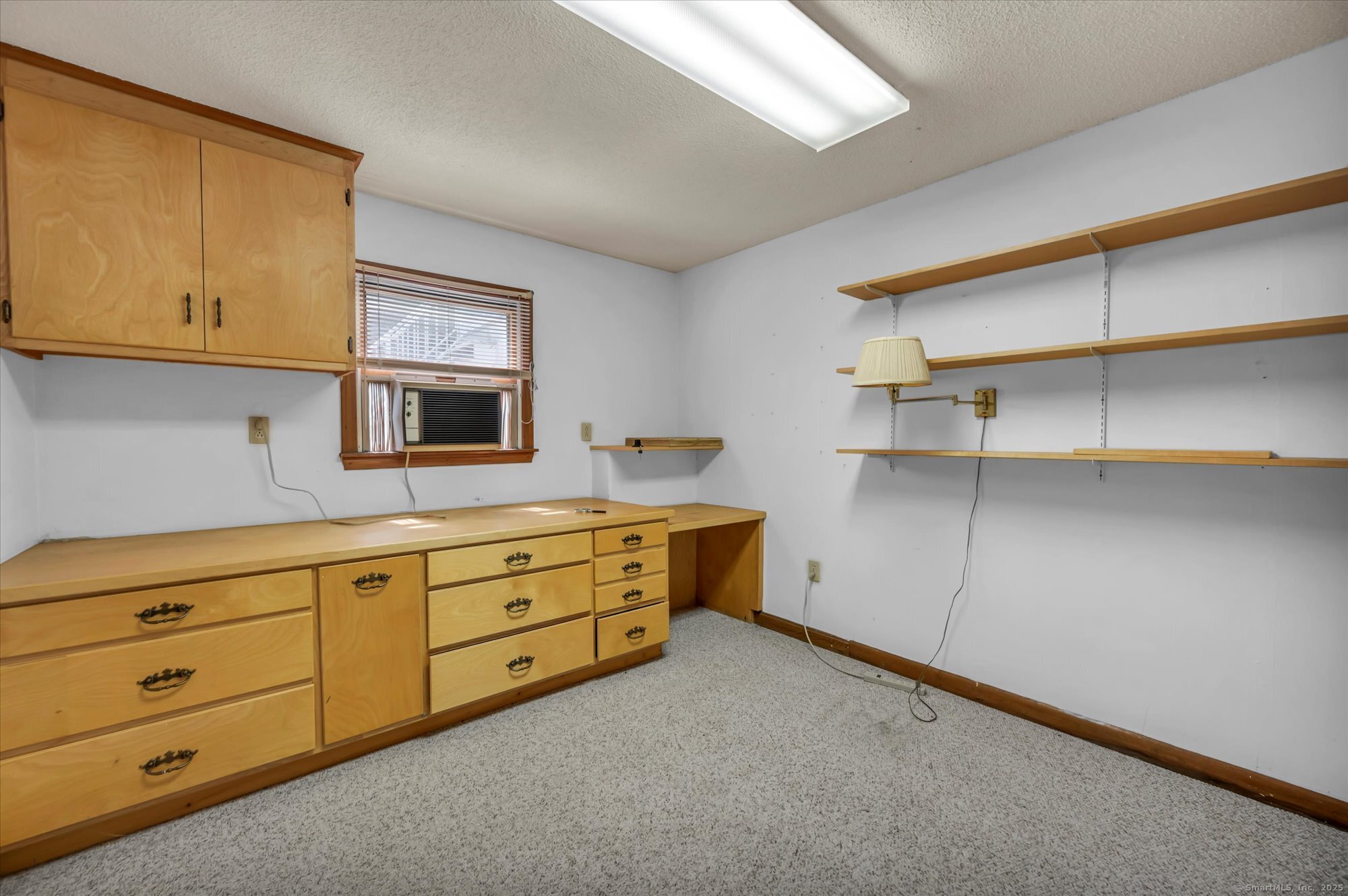 Ledyard, Connecticut 06339, United States, 3 Bedrooms Bedrooms, ,2 BathroomsBathrooms,Residential,Active,174379