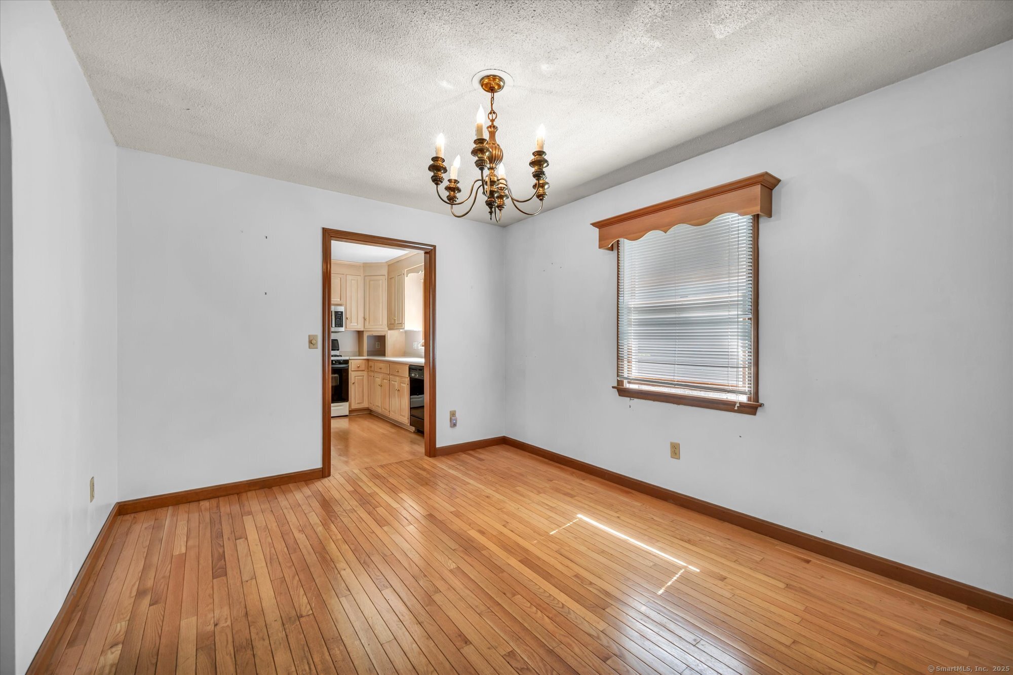 Ledyard, Connecticut 06339, United States, 3 Bedrooms Bedrooms, ,2 BathroomsBathrooms,Residential,Active,174379