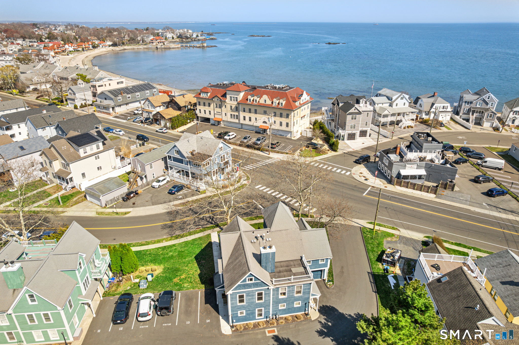 4 Seabreeze Avenue B