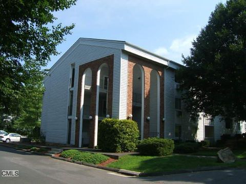 Tiny photo for 81 Coalpit Hill Road #APT N, Danbury, CT 06810 (MLS # 24155616)