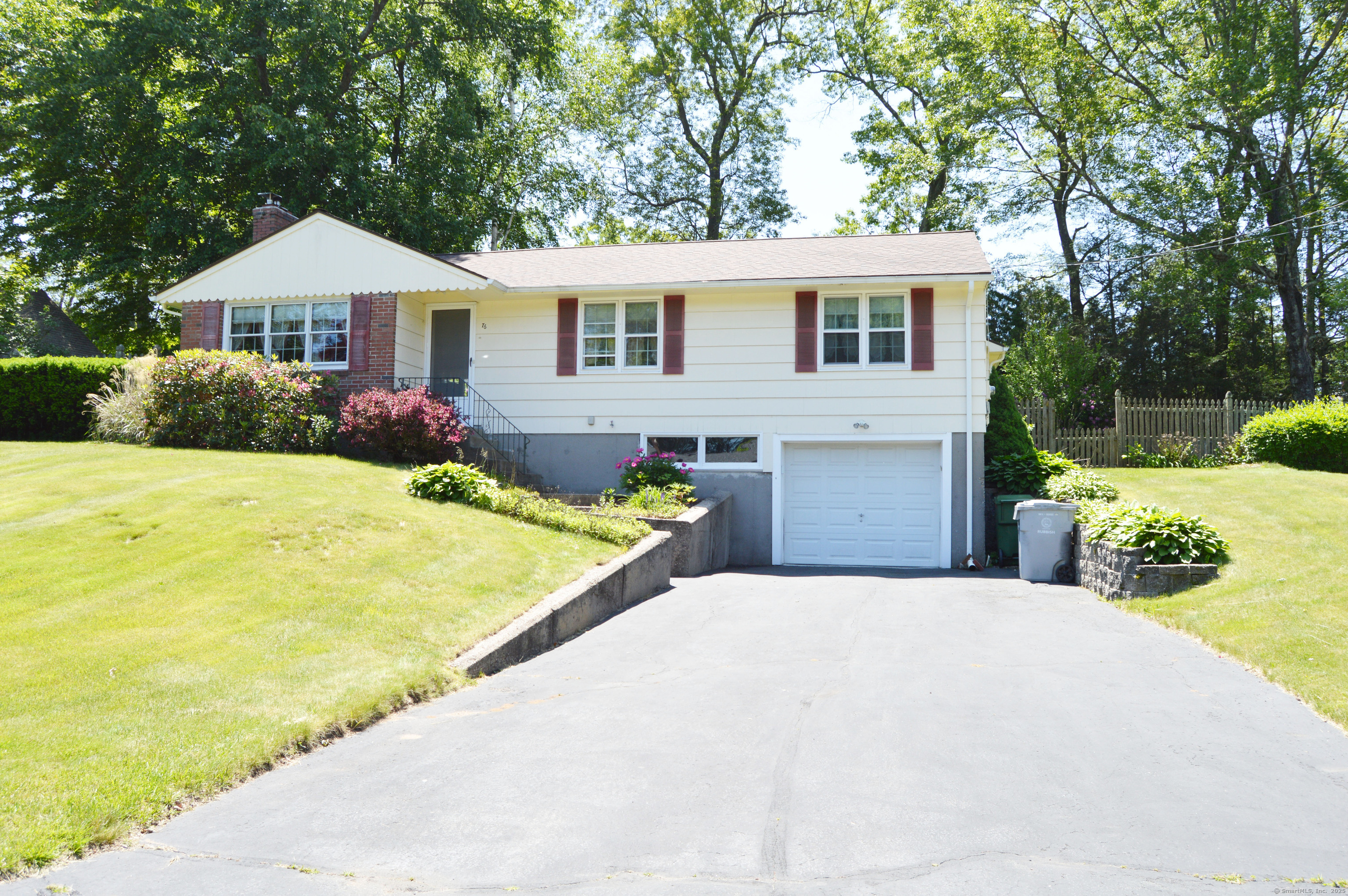 Property for Sale at Country Lane, Bristol, Connecticut - Bedrooms: 3 
Bathrooms: 2 
Rooms: 8  - $419,000