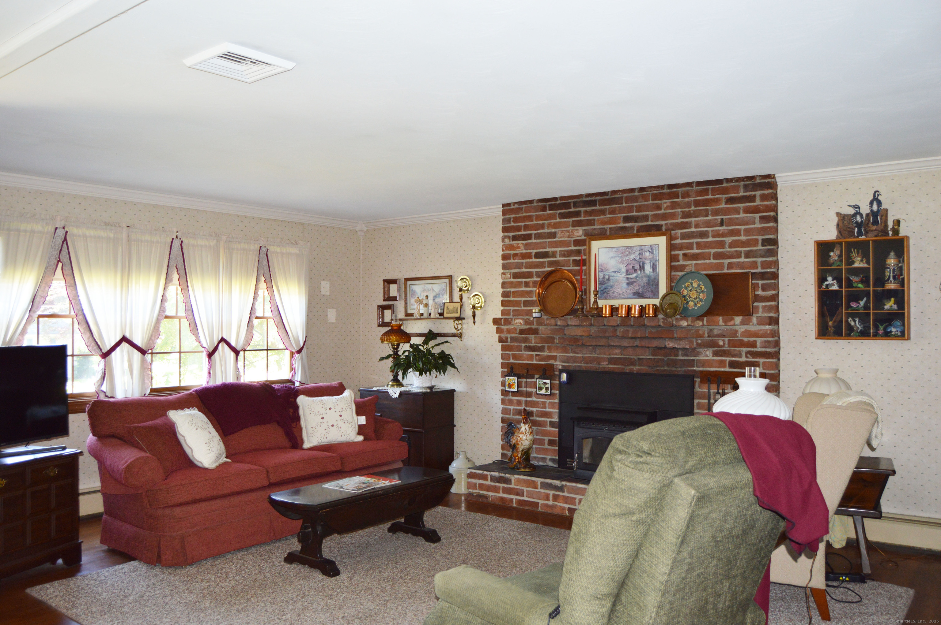 76 Country Lane