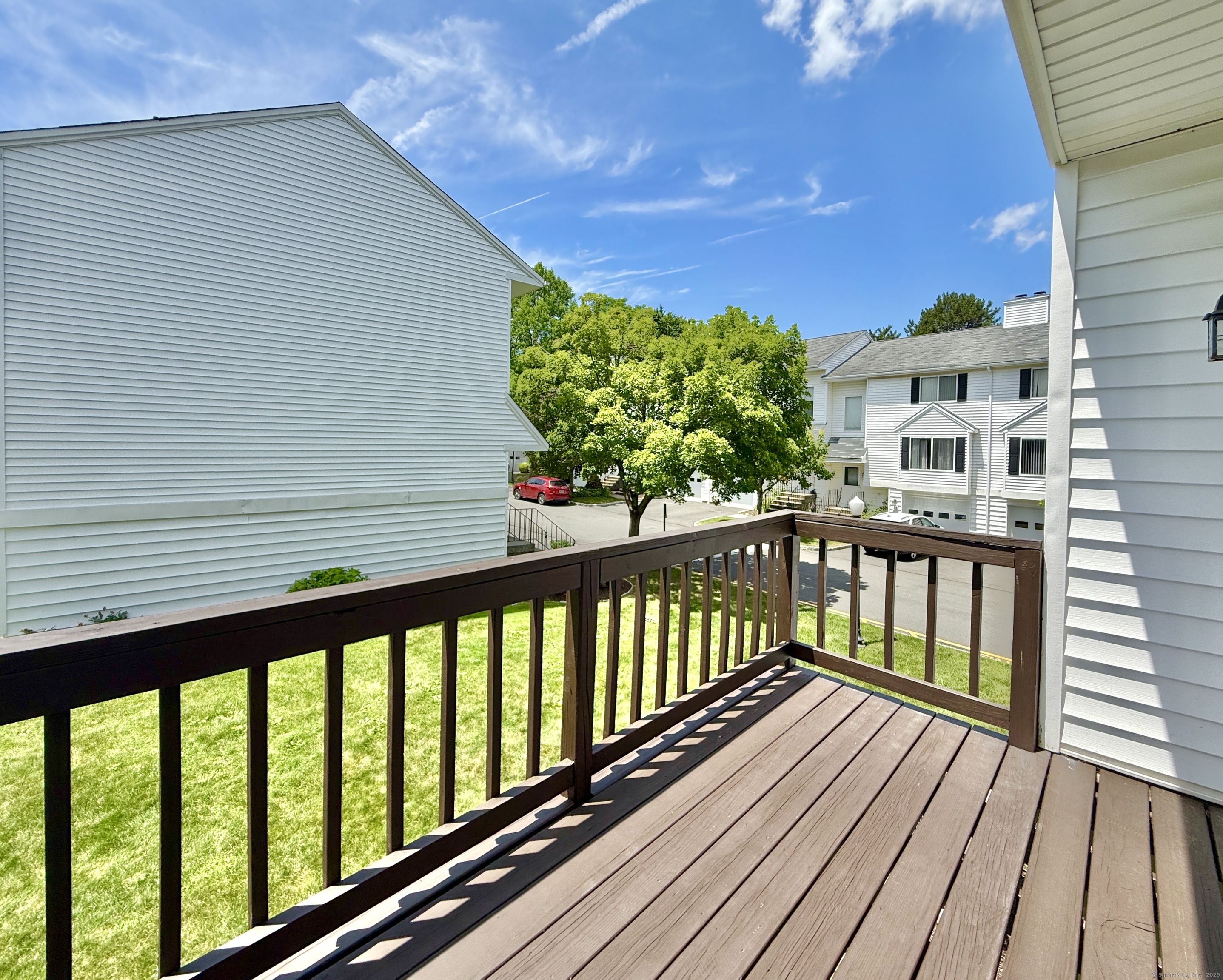 Danbury, Connecticut 06810, United States, 2 Bedrooms Bedrooms, ,2 BathroomsBathrooms,Residential,Active,162627