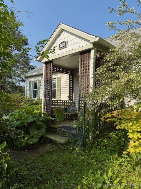 128 Main Street South