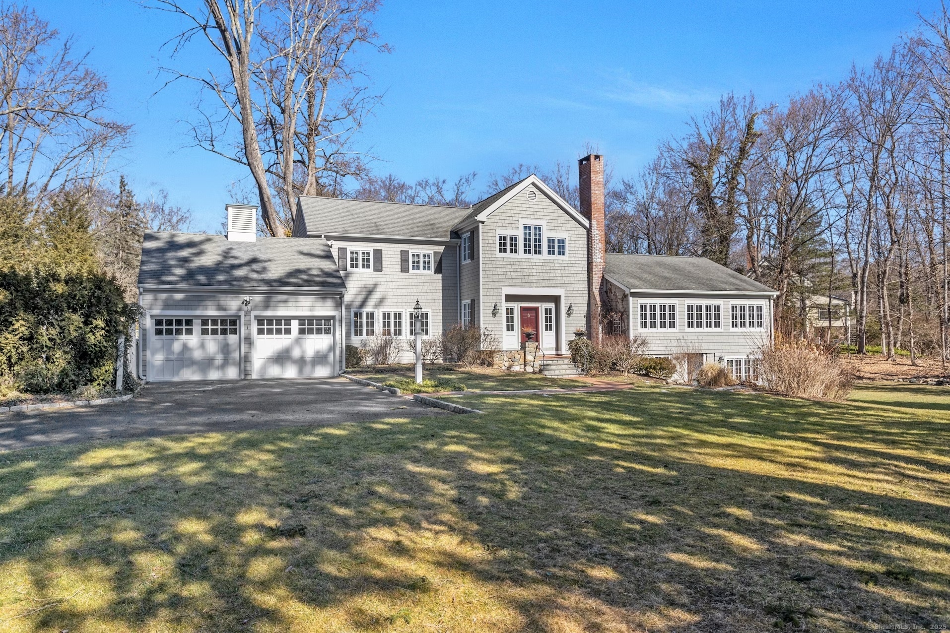 Partridge Lane, Darien, Connecticut - 5 Bedrooms  
5 Bathrooms  
10 Rooms - 