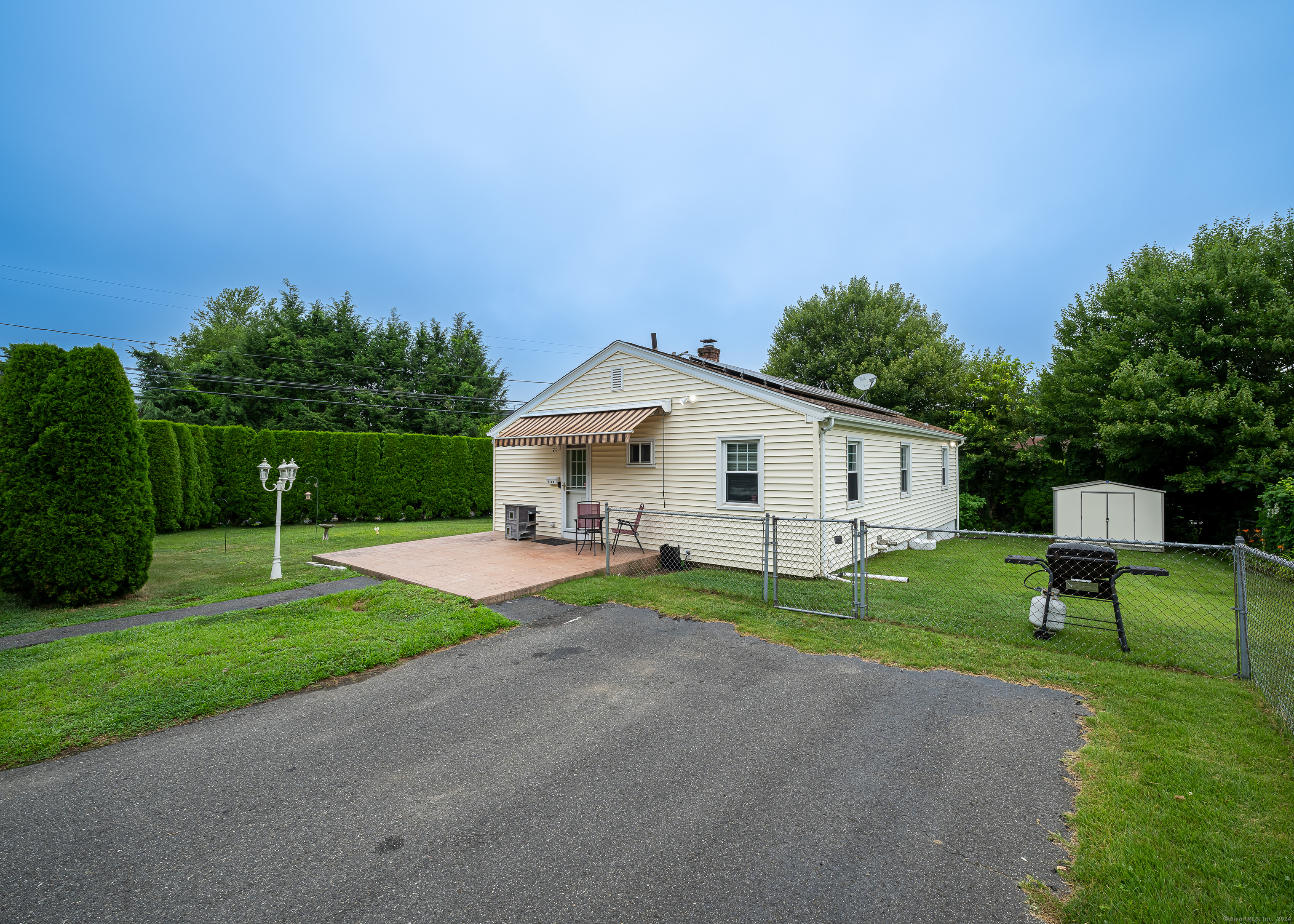View Watertown, CT 06779 house
