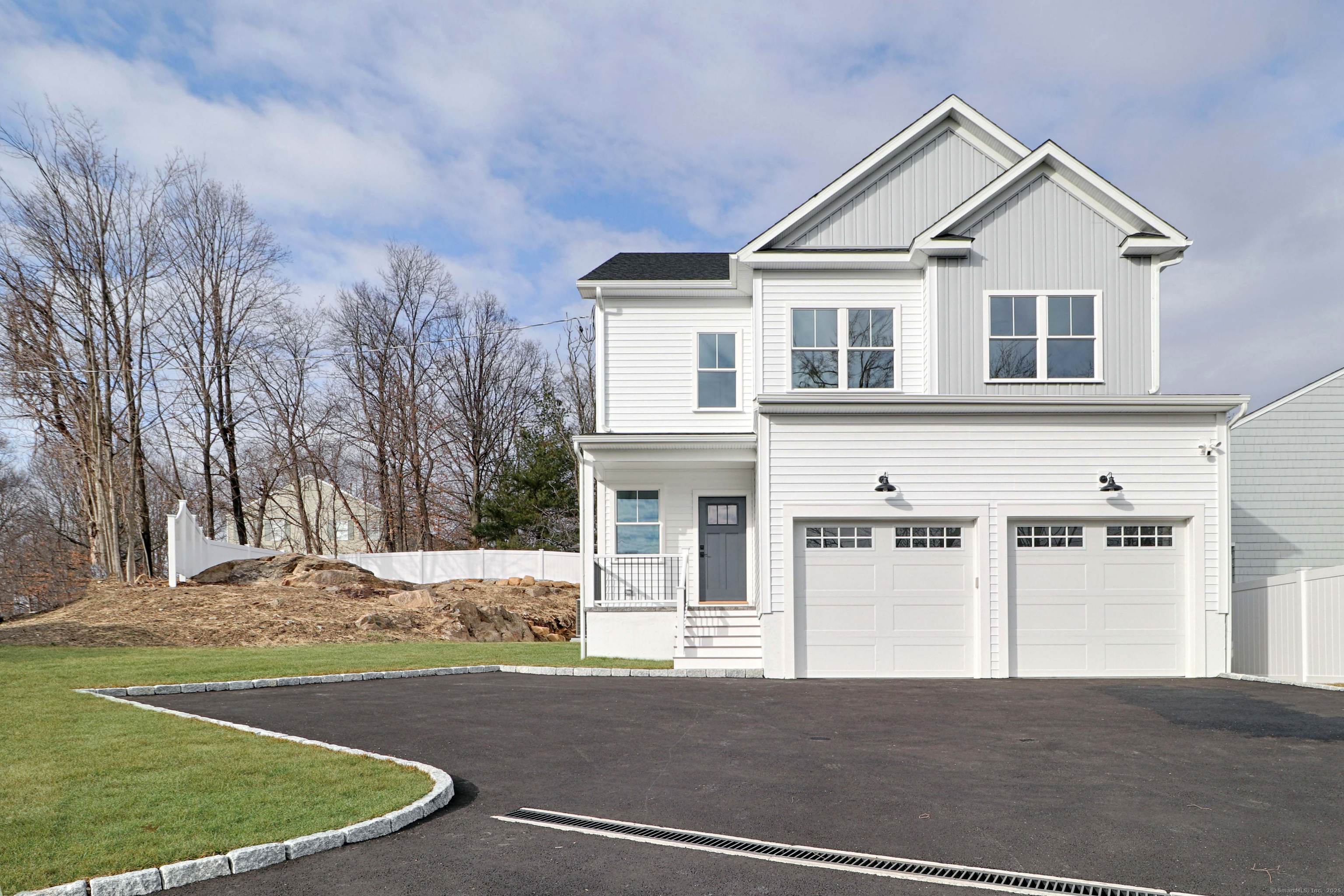 Property for Sale at Deerfield Street, Fairfield, Connecticut - Bedrooms: 4 
Bathrooms: 4 
Rooms: 8  - $925,000