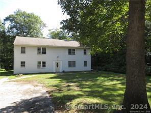 Rental Property at 454 Cow Hill Road 1, Groton, Connecticut - Bedrooms: 2 
Bathrooms: 1 
Rooms: 16  - $1,250 MO.