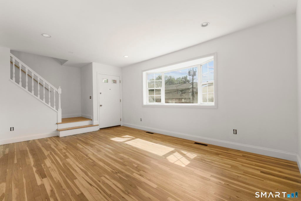 Photo of 4 Van Buskirk Avenue, Stamford, CT 06902 (MLS # 24206089)