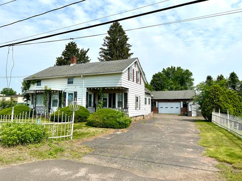 11 Abbe Road East Windsor CT 06088
